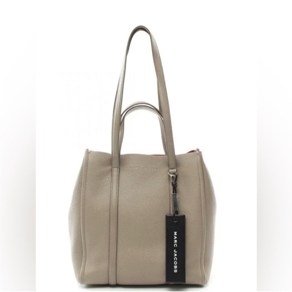 The Marc Jacobs The Tag 27 Leather Tote in color Cement